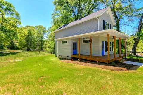 Exterior - 13 Spring St, Pelzer, SC 29669 photo 4 of 5