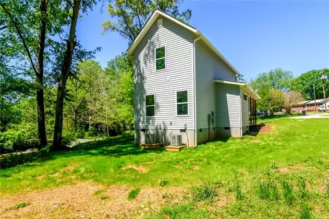 Exterior - 13 Spring St, Pelzer, SC 29669 photo 5 of 5