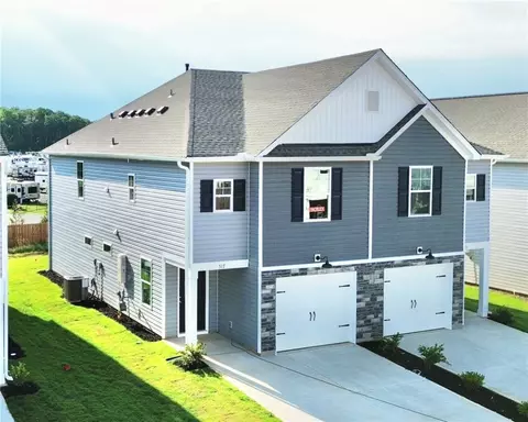 517 Seaborn Cir, Pendleton, SC 29670