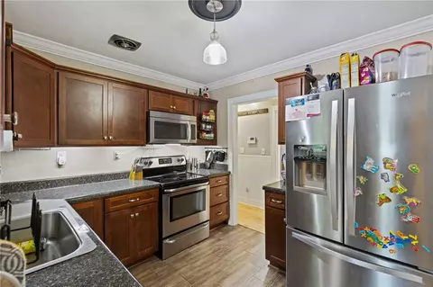 Kitchen - 101 S D St, Easley, SC 29640 photo 2 of 3