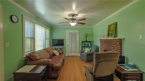 420 E Queen St, Pendleton, SC 29670 photo 15