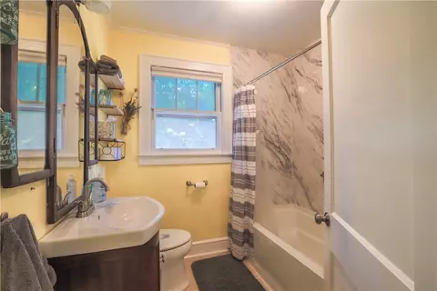 420 E Queen St, Pendleton, SC 29670 photo 25