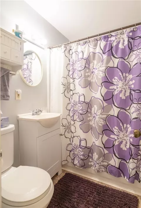 Bath - 839 Crouch Dr, Pendleton, SC 29670 photo 1 of 1