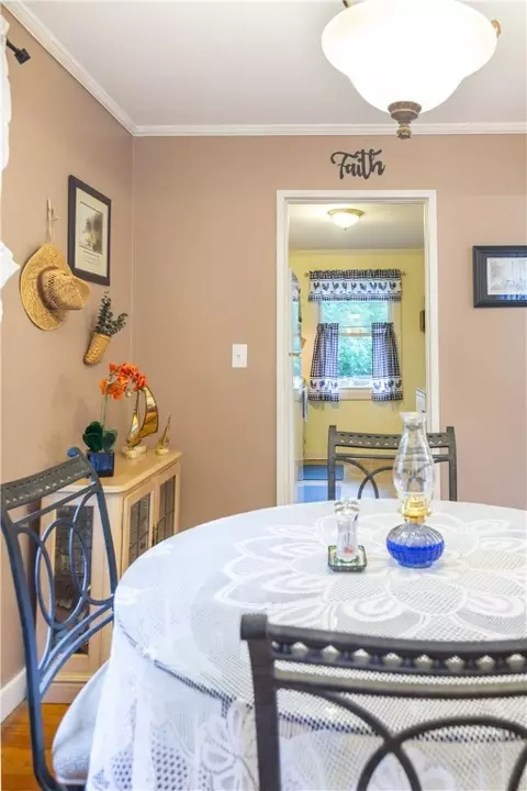 Dining - 839 Crouch Dr, Pendleton, SC 29670 photo 2 of 2