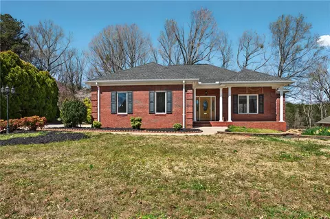 207 Amethyst Way, Seneca, SC 29672