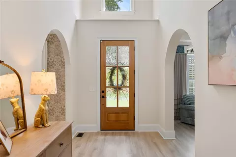 Entry Way - 105 Caversham Ln, Anderson, SC 29621 photo 2 of 3