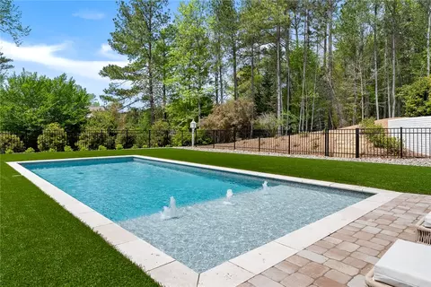 Exterior - 105 Caversham Ln, Anderson, SC 29621 photo 11 of 15