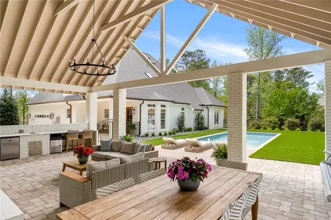 Exterior - 105 Caversham Ln, Anderson, SC 29621 photo 8 of 15