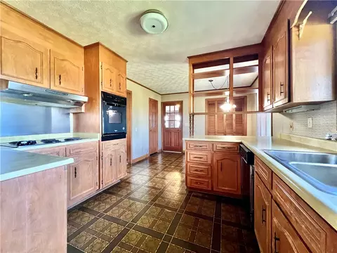 122 Mountainview Dr, Pickens, SC 29671 photo 12