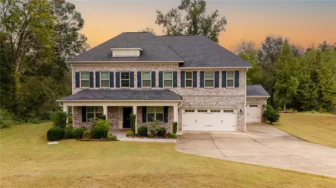 136 Modesto Ln, Simpsonville, SC 29681