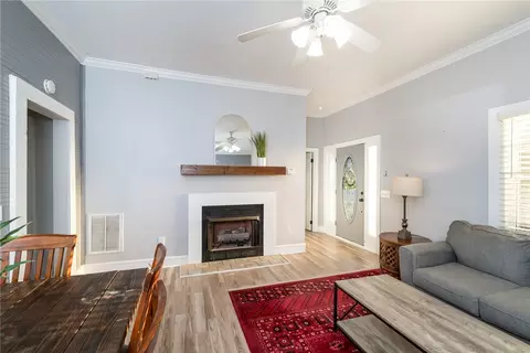 101 S 3rd St, Easley, SC 29640 photo 5