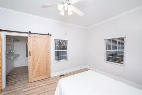 101 S 3rd St, Easley, SC 29640 photo 8