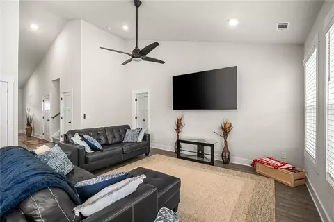 112 Grange Valley Ln, Central, SC 29630 photo 6