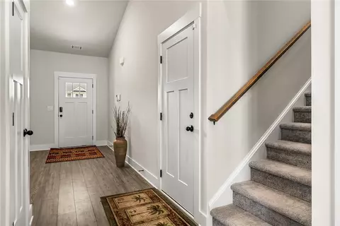 112 Grange Valley Ln, Central, SC 29630 photo 4