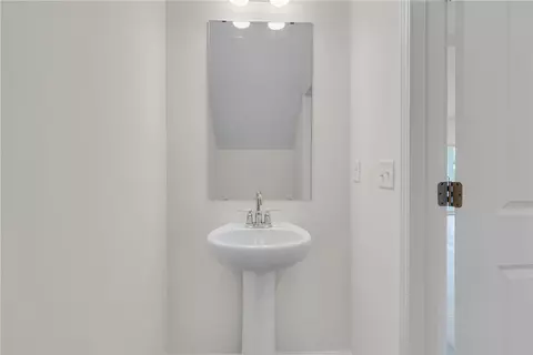 Bath - 205 Brown Cir, Easley, SC 29642 photo 1 of 3