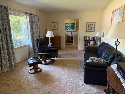 Living - 3004 Bellview Rd, Anderson, SC 29621 photo 1 of 3