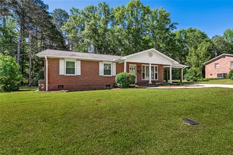 14 E Glendale St, Honea Path, SC 29654 photo 2