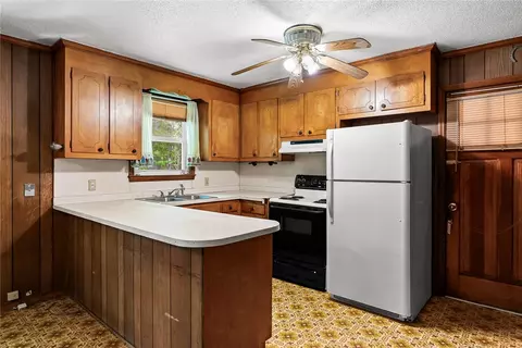 14 E Glendale St, Honea Path, SC 29654 photo 8