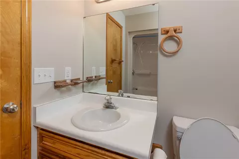124 S Spring St, Central, SC 29630 photo 28
