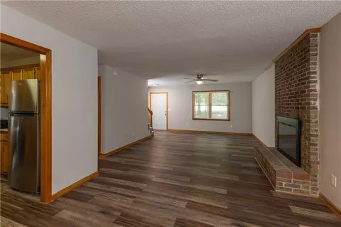 124 S Spring St, Central, SC 29630 photo 15