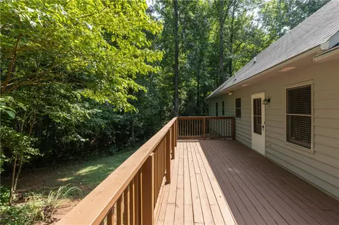 124 S Spring St, Central, SC 29630 photo 31