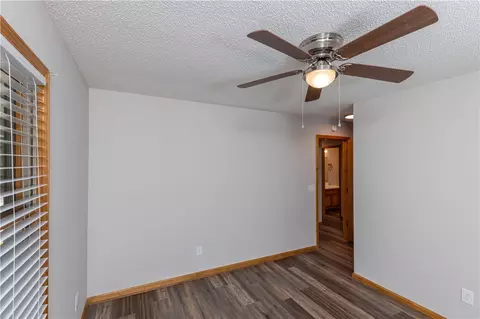 124 S Spring St, Central, SC 29630 photo 23