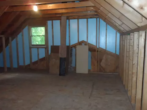 124 S Spring St, Central, SC 29630 photo 38