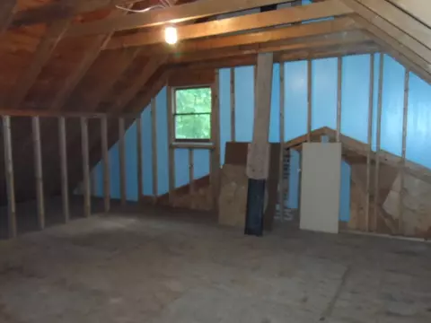 124 S Spring St, Central, SC 29630 photo 37