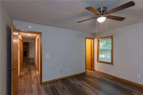 124 S Spring St, Central, SC 29630 photo 18