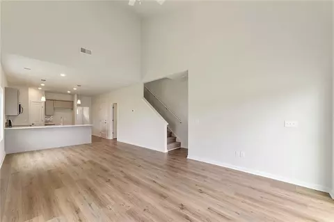 Living - 116 Cotesworth St, Pendleton, SC 29670 photo 1 of 1