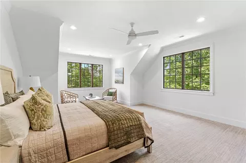 Bedroom - 134 Gnarled Pine Ct, Sunset, SC 29685 photo 5 of 7