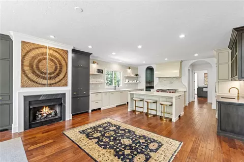 Kitchen - 134 Gnarled Pine Ct, Sunset, SC 29685 photo 1 of 5