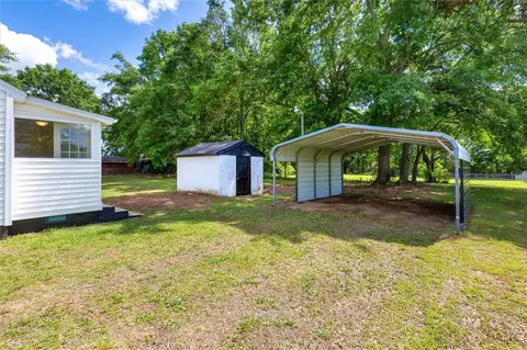 Exterior - 655 Mcclure Rd, Anderson, SC 29626 photo 4 of 10
