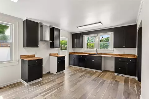 Kitchen - 655 Mcclure Rd, Anderson, SC 29626 photo 1 of 2