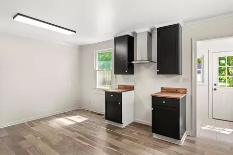 Kitchen - 655 Mcclure Rd, Anderson, SC 29626 photo 2 of 2