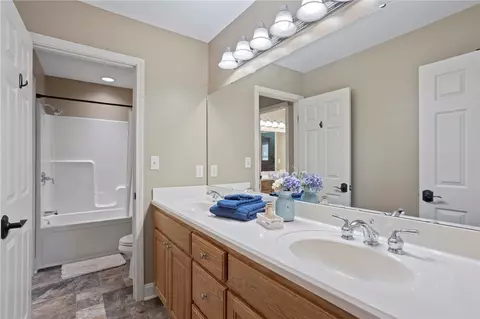 Bath - 2905 Rambling Path, Anderson, SC 29621 photo 5 of 5