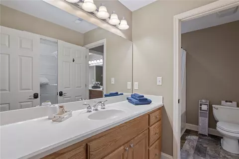 Bath - 2905 Rambling Path, Anderson, SC 29621 photo 4 of 5