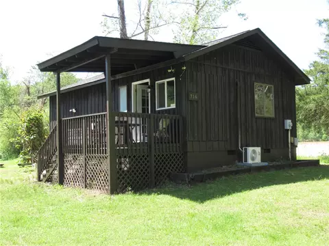 716 Sliding Rock Rd, Pickens, SC 29671