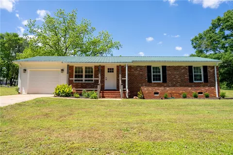 1201 Highway 247 Hwy, Belton, SC 29627
