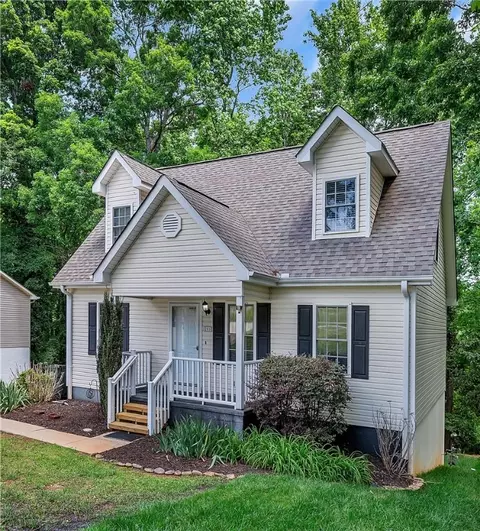 205 Washington Ave, Easley, SC 29640 photo 2