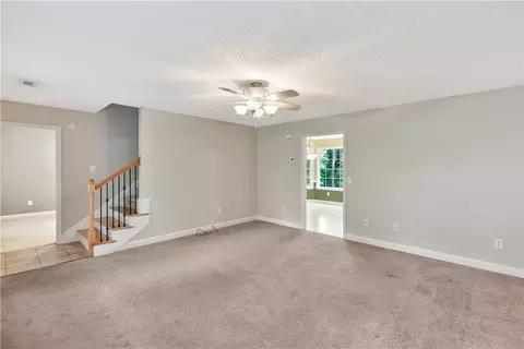 205 Washington Ave, Easley, SC 29640 photo 6