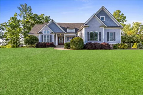 122 Crawford Lake Dr, Easley, SC 29642
