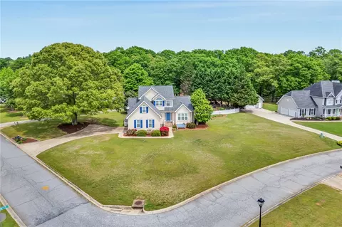 204 Huddersfield Dr, Piedmont, SC 29673