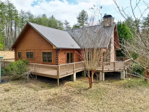 237 Anderson Cir, Pickens, SC 29671
