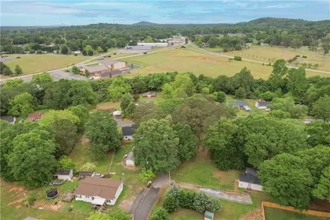702 W 5th Ave, Easley, SC 29640 photo 32
