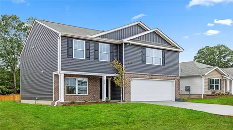 116 Cascade Ln, Seneca, SC 29678 photo 2
