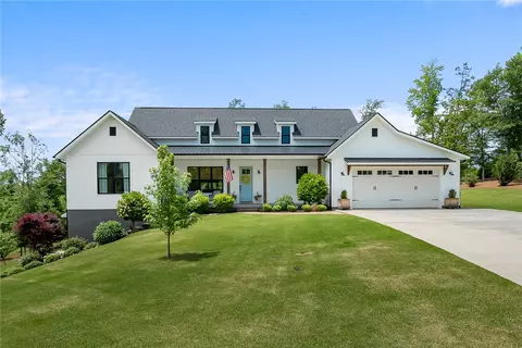 412 Pepper Ct, Seneca, SC 29678
