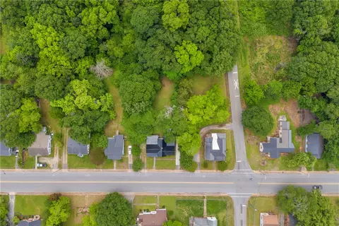 View/Area - 904 E Main St, Seneca, SC 29678 photo 12 of 12