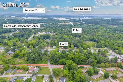 View/Area - 904 E Main St, Seneca, SC 29678 photo 6 of 12