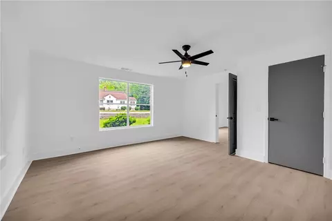 Bedroom - 904 E Main St, Seneca, SC 29678 photo 5 of 7